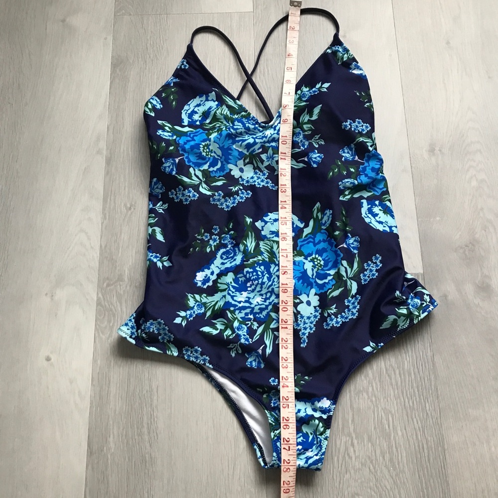 EKOUAER BLUE FLORAL SWIMSUIT CRISS CROSS BACK WOMENS LARGE - Picture 3 of 9